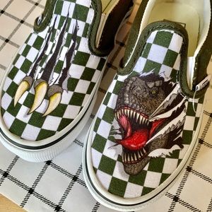 Dino / Checkered Kids Slip On’s